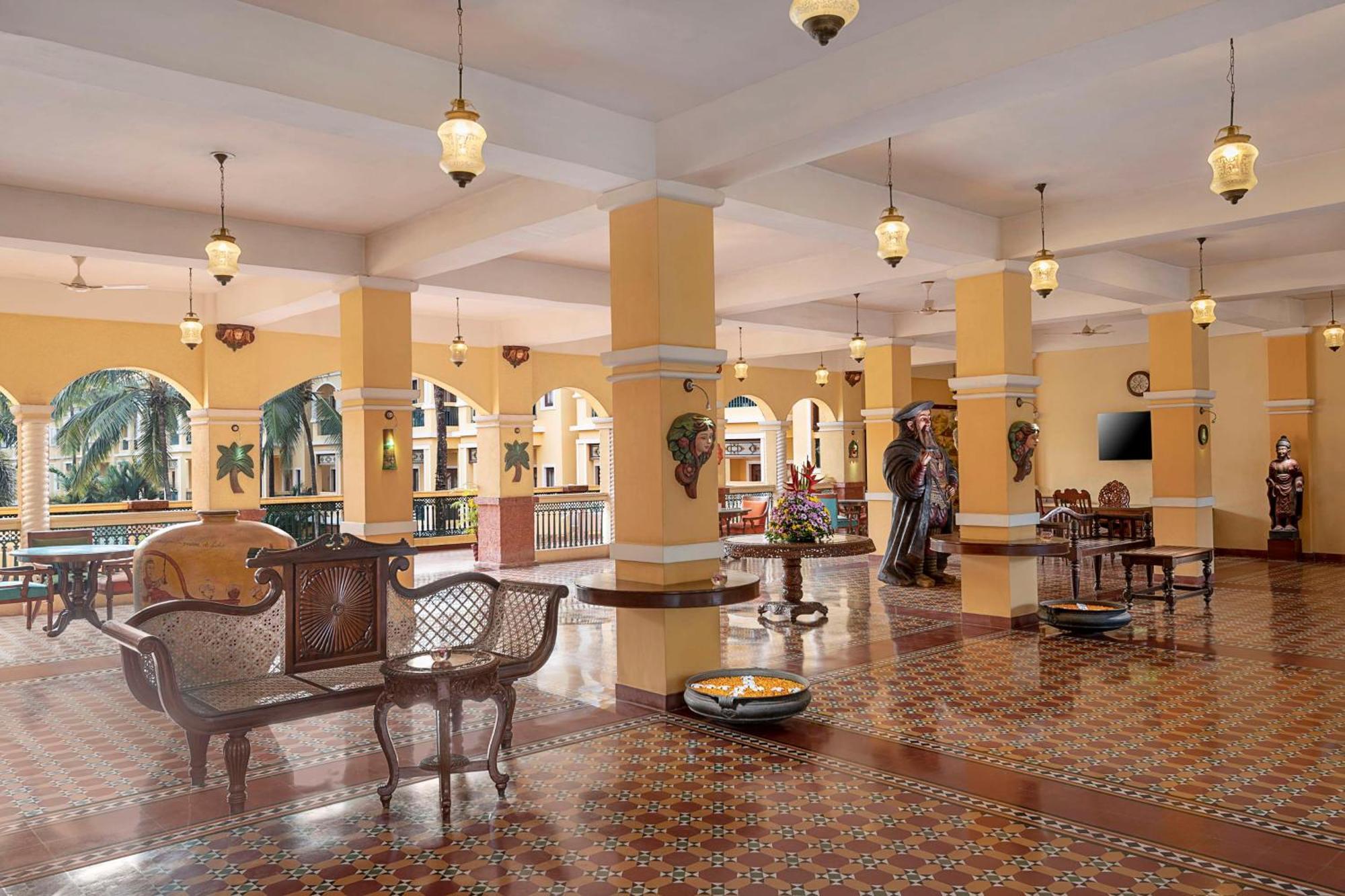 Отель La Estoria, Goa -Ihcl Seleqtions Кандолим Экстерьер фото